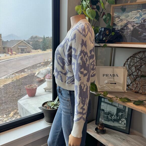 Arizona Jean Co. Purple & Ivory Knit Cropped Button Front Cardigan, Medium - Picture 5 of 11